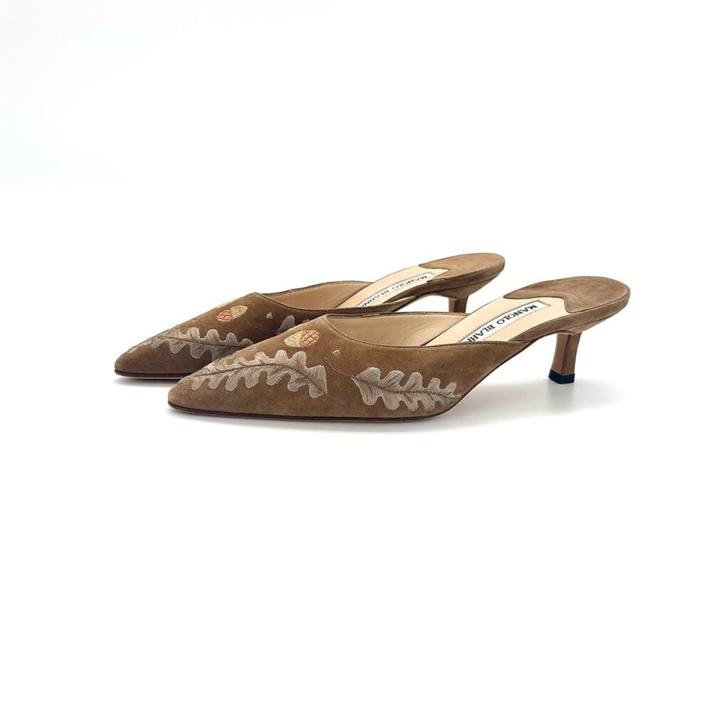 Vintage Manolo Blahnik Brown Suede Embroidered Pointed Toe Kitten Heel Mule 35.5